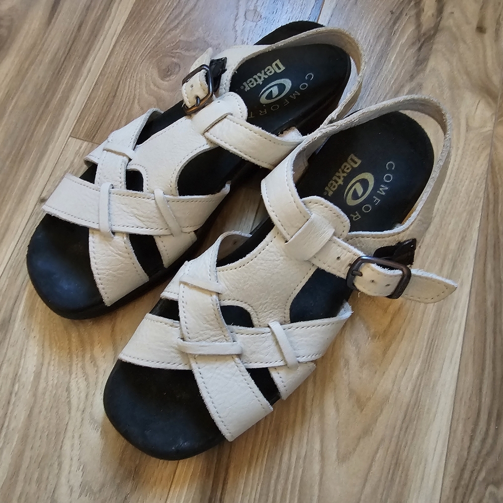 Dexter, White Leather Sandals ,White  Size 9.5 M